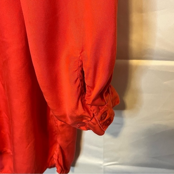 Crown & Ivy, Red Ruffled V Neck, Long Sleeve Blouse, 2X - Picture 5 of 9